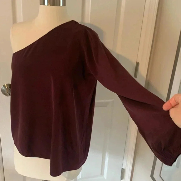 One shoulder, silk burgundy blouse - Picture 2 of 7
